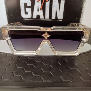 Louis Vuitton Cyclone Sunglasses